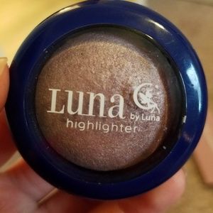Luna Highlighter